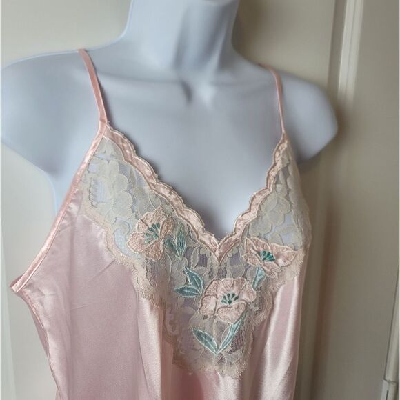 VINTAGE VAL MODE Lingerie Slip Dress - Picture 4 of 9